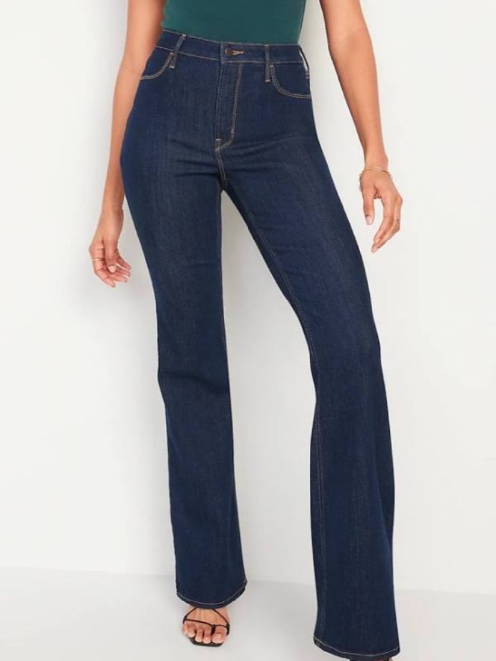 Old Navy Size 4 High‎ Rise Wow Flare Jeans